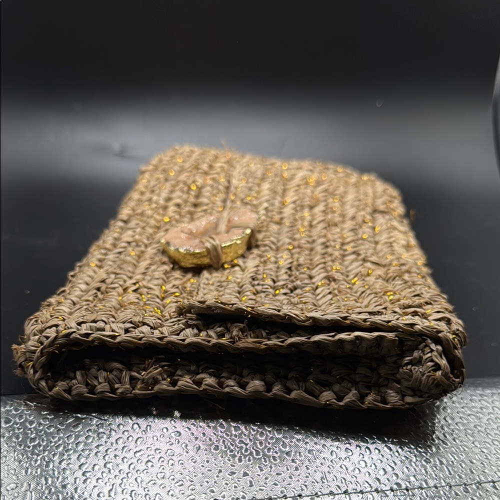 Tommy Bahama Raffia Metallic Stone accent Woven Bag Tan Clutch - Picture 5 of 8